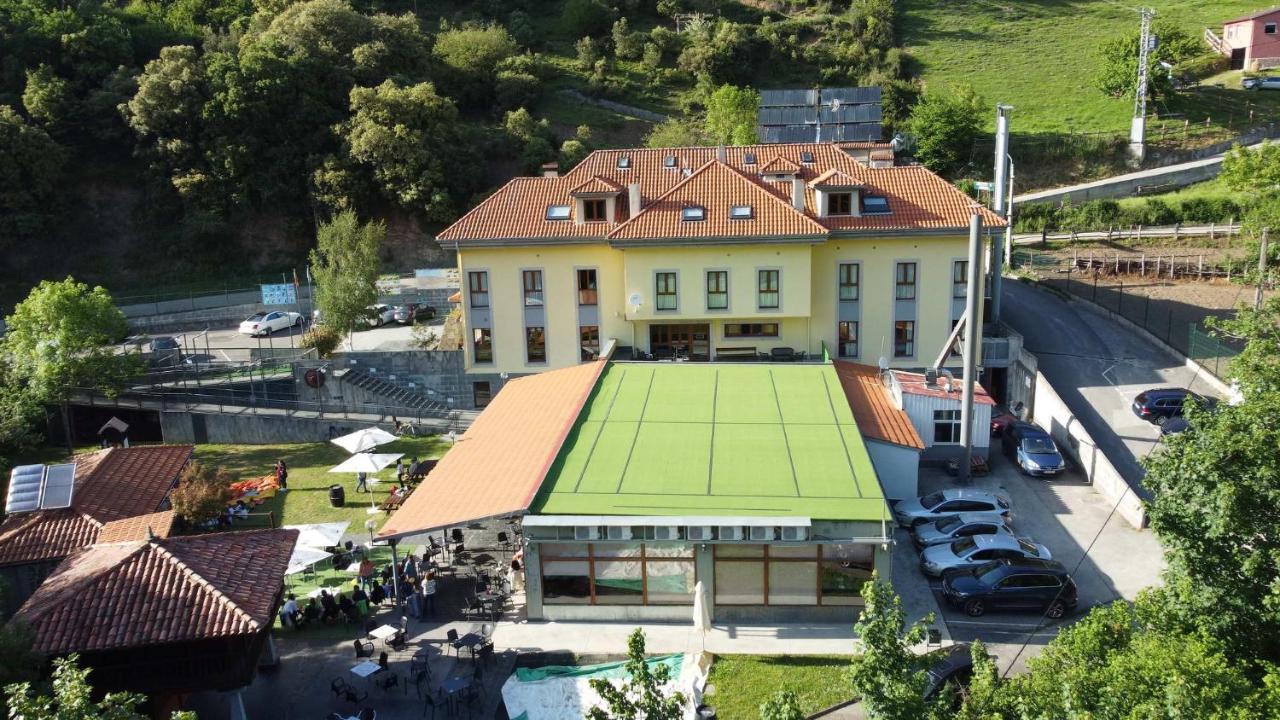 Hotel Santa Cristina Пола-де-Лена Екстер'єр фото