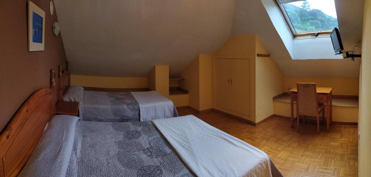 Hotel Santa Cristina Пола-де-Лена Екстер'єр фото