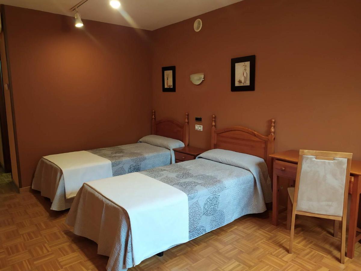 Hotel Santa Cristina Пола-де-Лена Екстер'єр фото