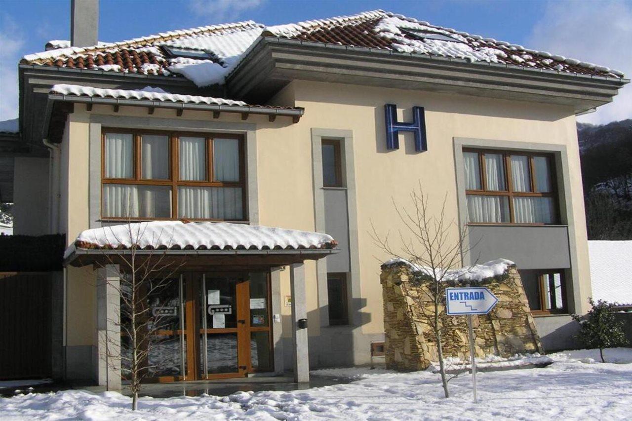 Hotel Santa Cristina Пола-де-Лена Екстер'єр фото